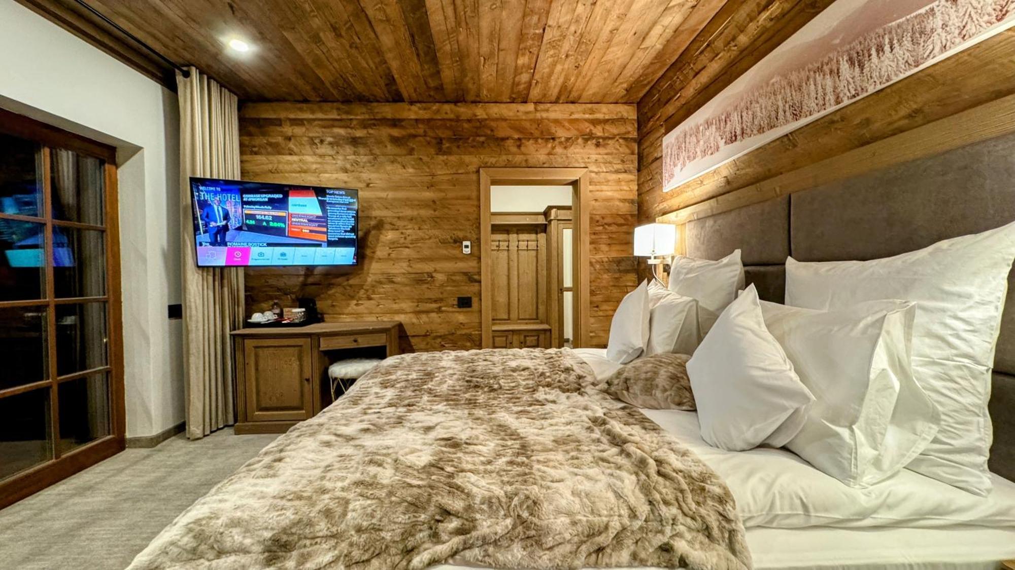 Chalet Royal Sinaia Bagian luar foto