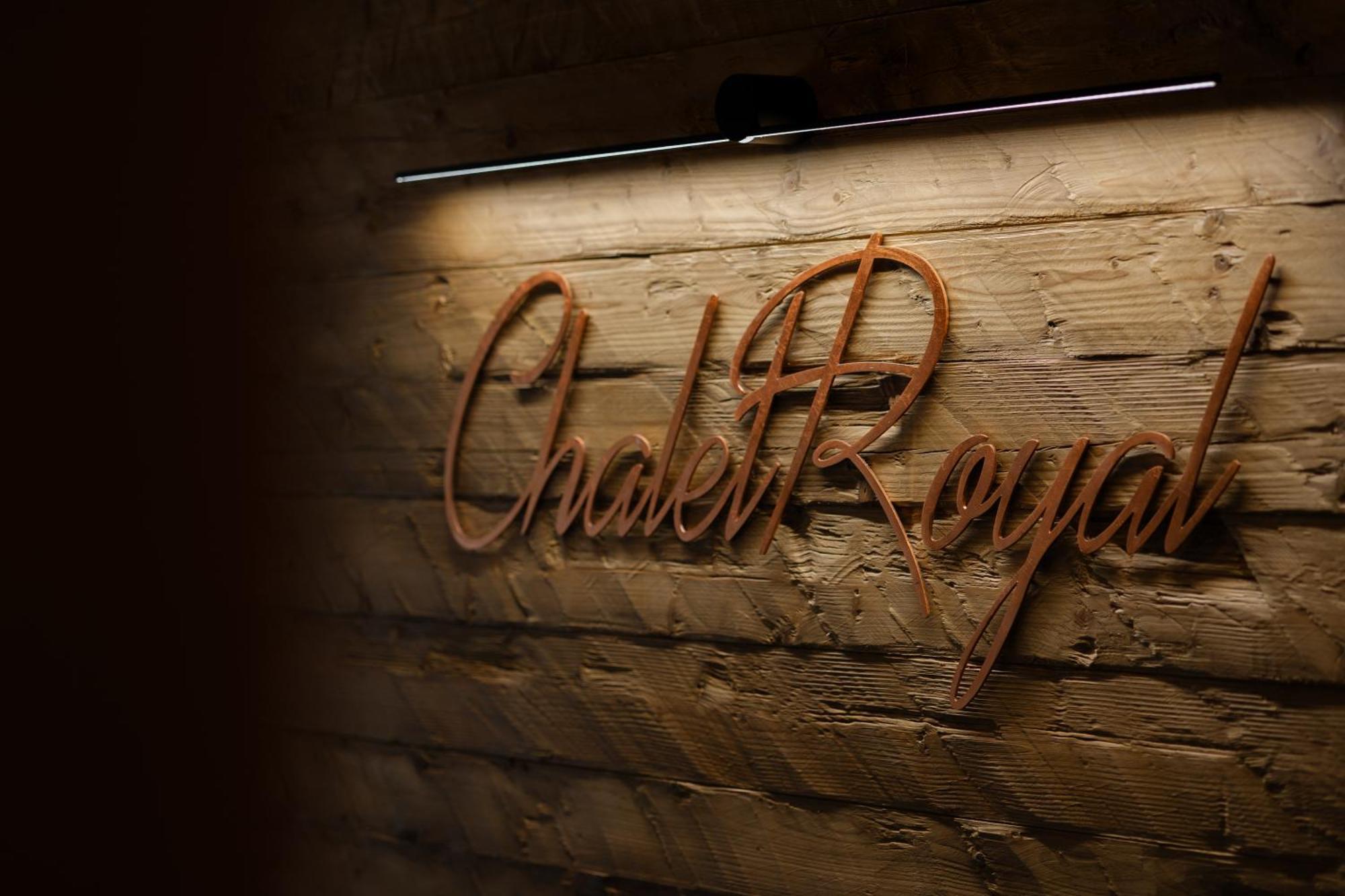 Chalet Royal Sinaia Bagian luar foto